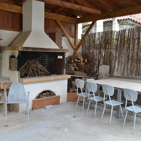 Gravia's House